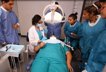 dental hygenist class
