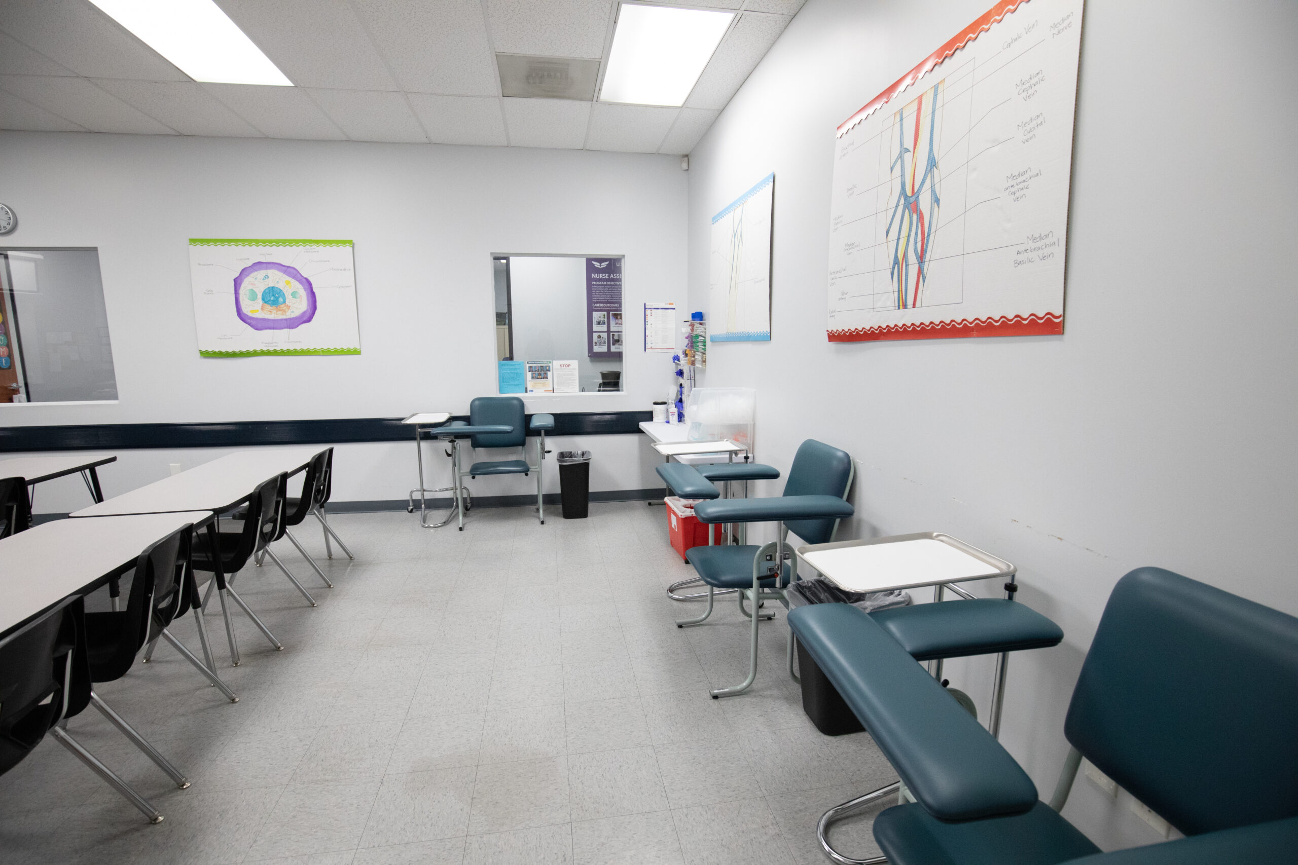 US Colleges Van Nuys Interior Medical Lab